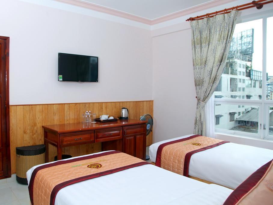 โกลด์ ดรีม โฮเต็ล Hotel ดาลัด ภายนอก รูปภาพ